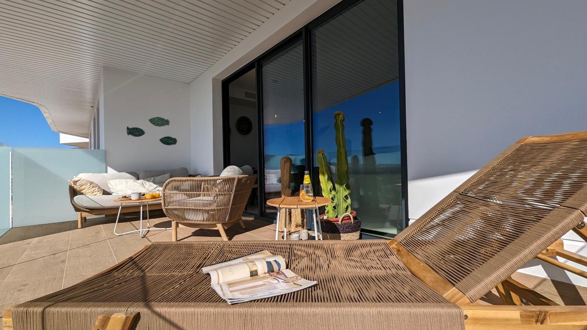 Allonbay Design & Spa Apartment 빌라조요사 외부 사진